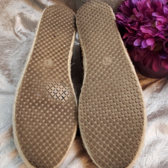 CANDIES ESPADRILLES SLIP ON SZ 7.5 - Picture 6 of 16